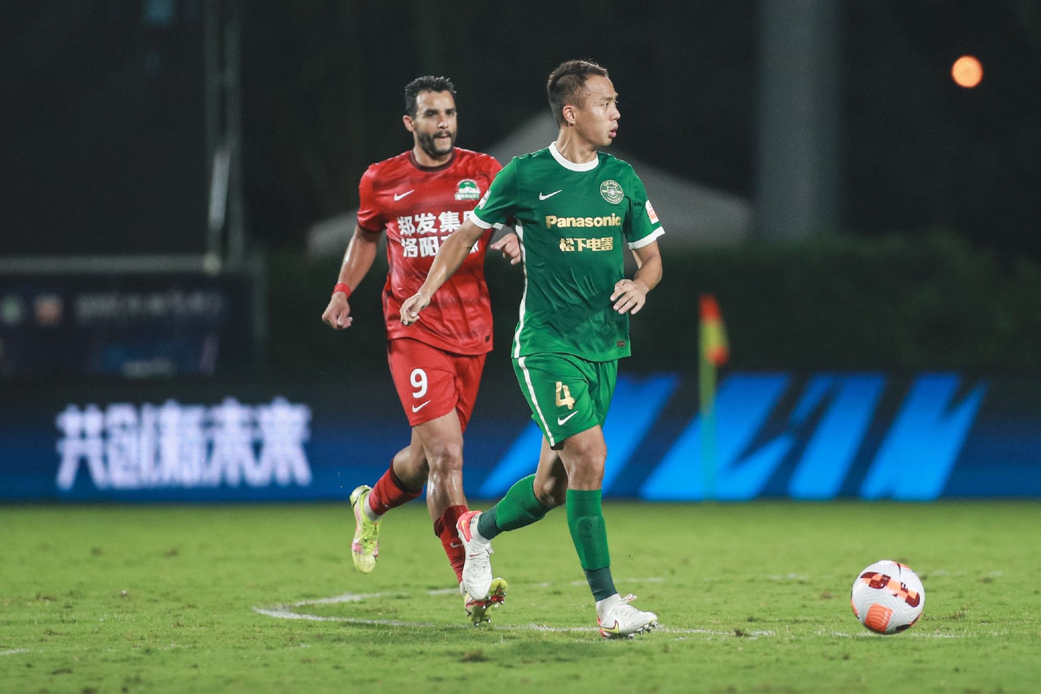 第二站瑞典斯德哥尔摩，黛西接受了来自瑞典、丹麦、挪威和芬兰等多国媒体的采访，与大家分享电影的幕后故事